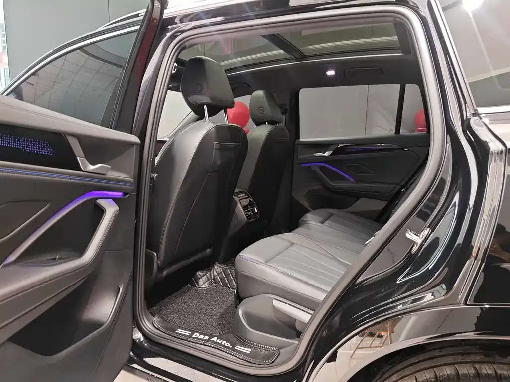 Volkswagen Tiguan L 2024 из CN, фото 3