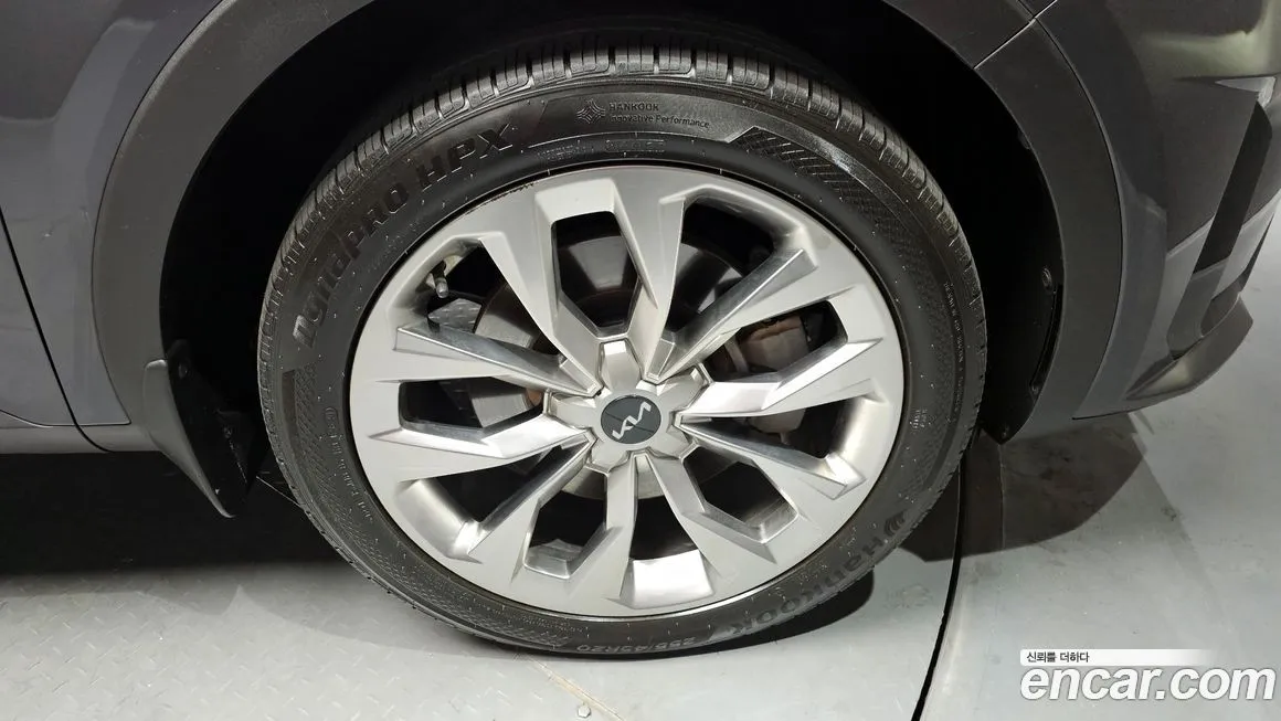 Kia Sorento — фото 6