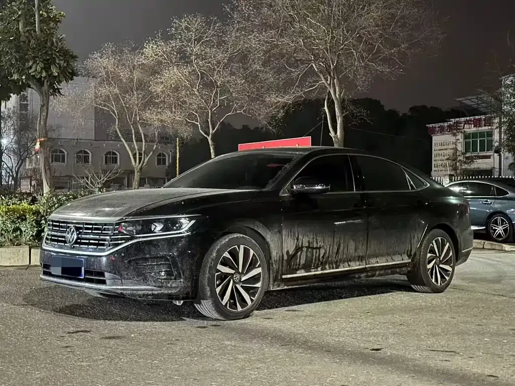 Volkswagen Passat 2022 из CN, фото 1