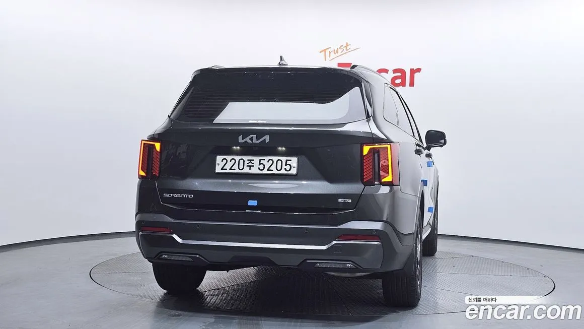 Kia Sorento — фото 3