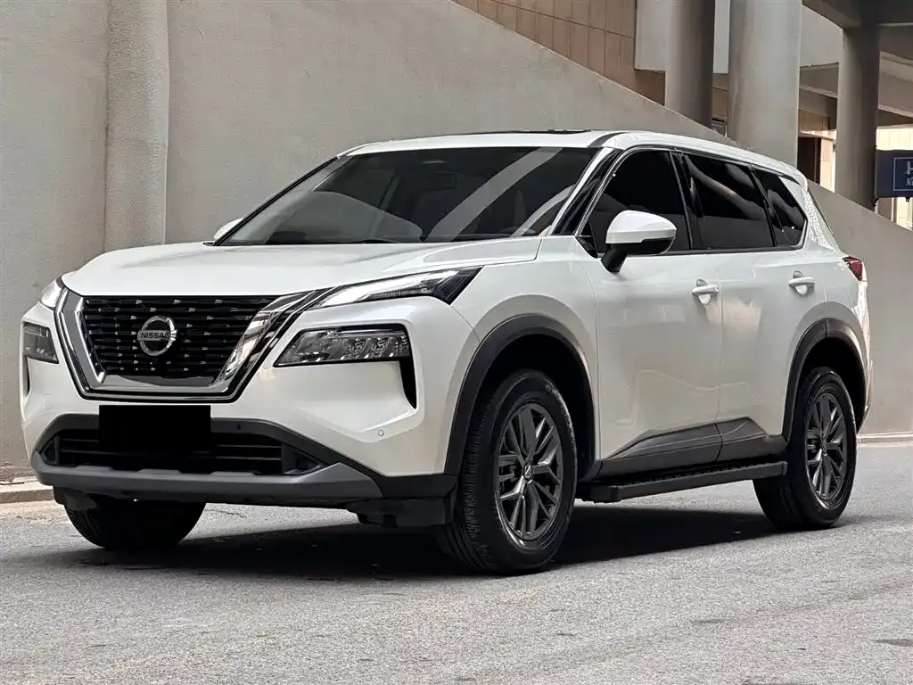 Nissan X-Trail 2022 из CN, фото 1