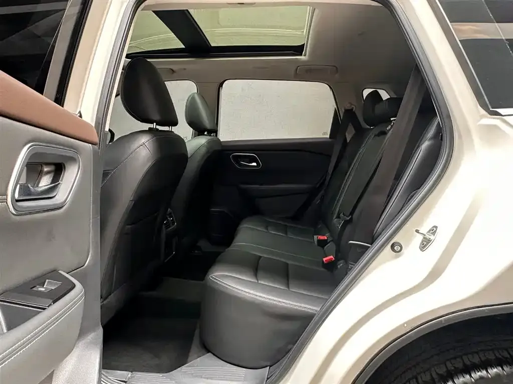 Nissan X-Trail 2022 из CN, фото 5