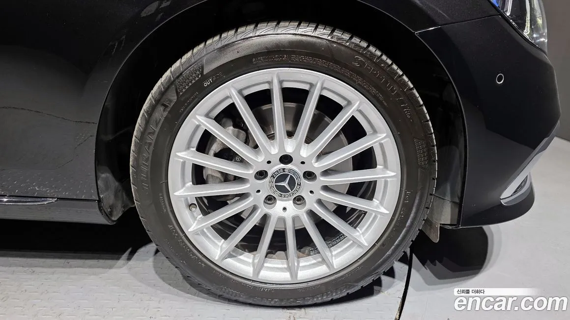 Mercedes-Benz E-Class 2022 из KR, фото 10