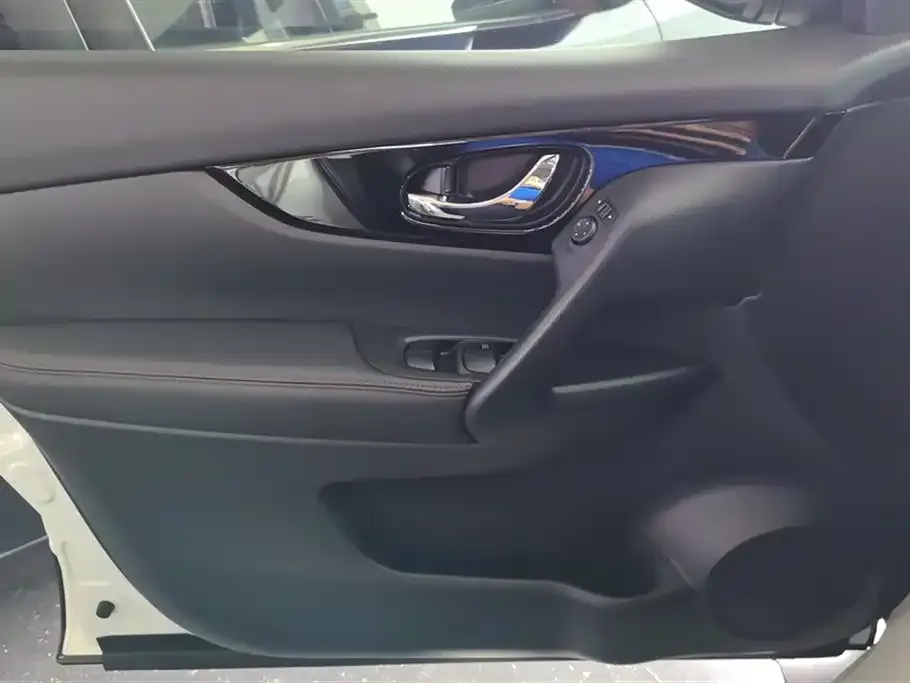Nissan Qashqai 2024 из CN, фото 7