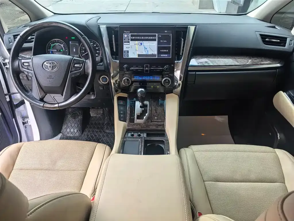 Toyota Alphard 2022 из CN, фото 7