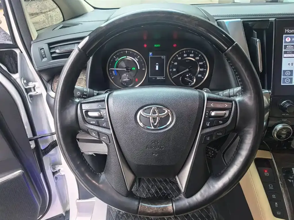 Toyota Alphard 2022 из CN, фото 3