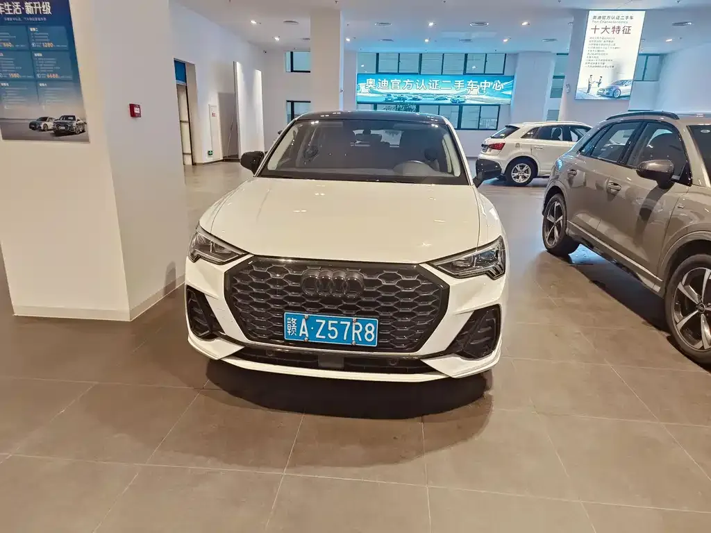 Audi Q3 Sportback 2024 из CN, фото 9
