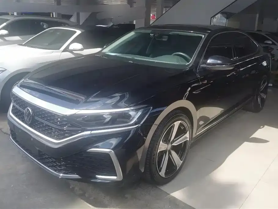 Volkswagen Passat 2024 из CN, фото 1