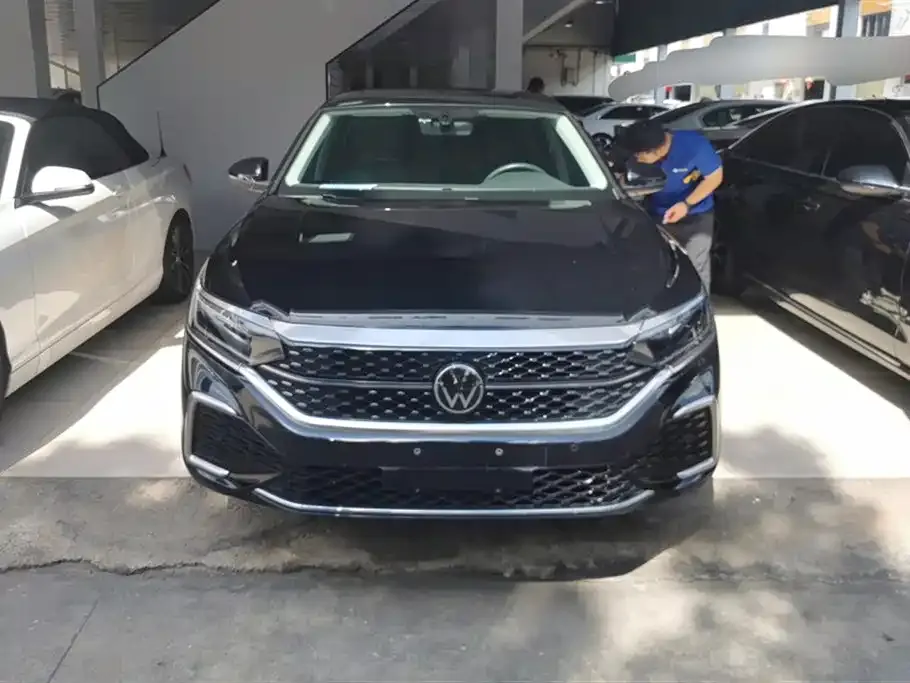 Volkswagen Passat 2024 из CN, фото 6