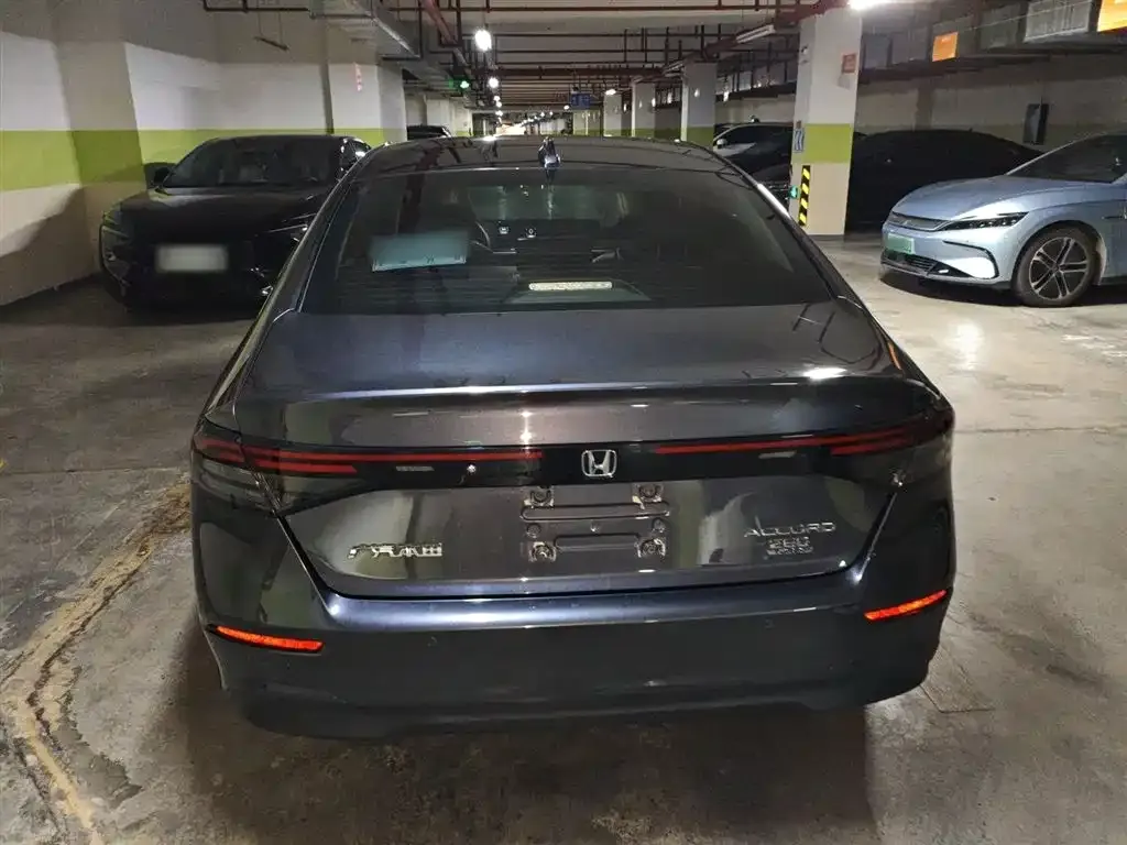 Honda Accord — фото 3