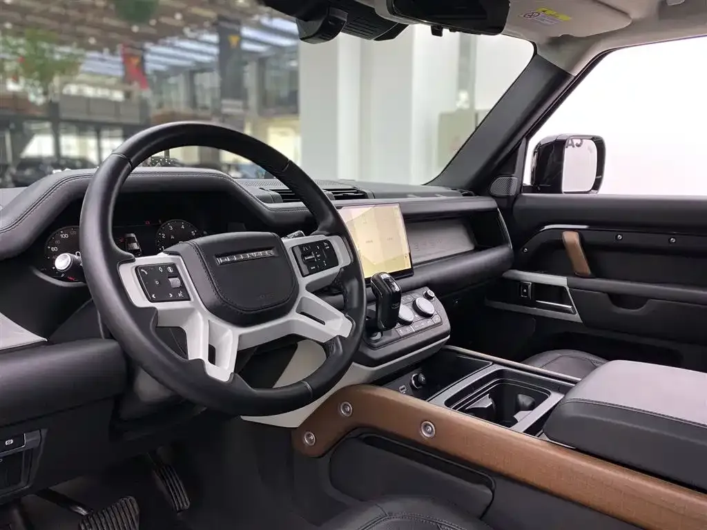 Land Rover Defender 2024 из CN, фото 5