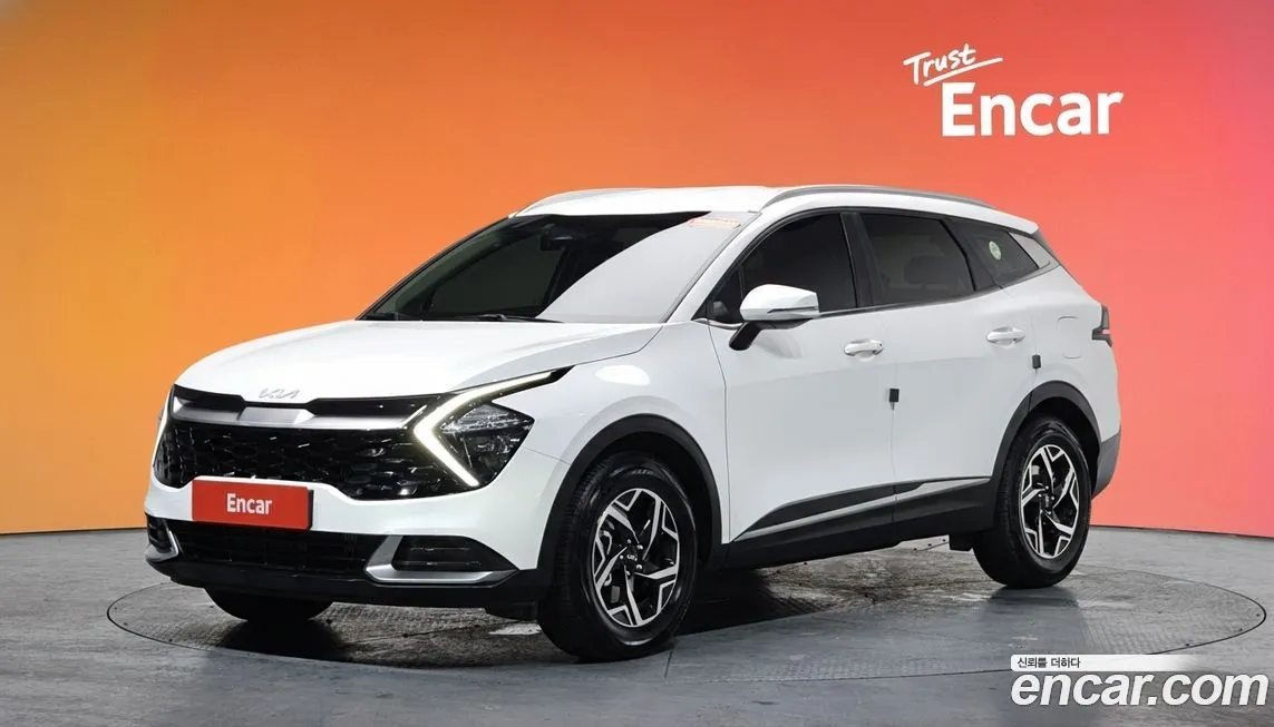 Kia Sportage — фото 1