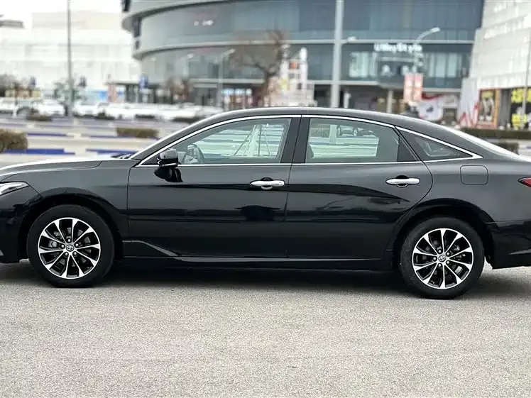 Toyota Avalon 2024 из CN, фото 2