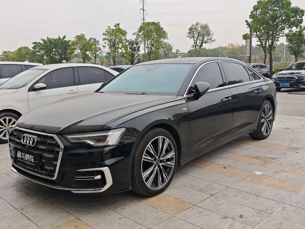 Audi A6L 2025 из CN, фото 1