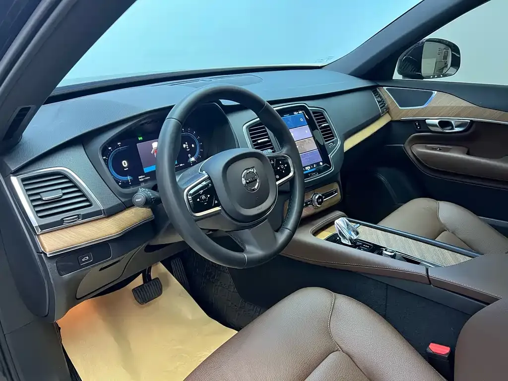 Volvo XC90 2024 из CN, фото 7