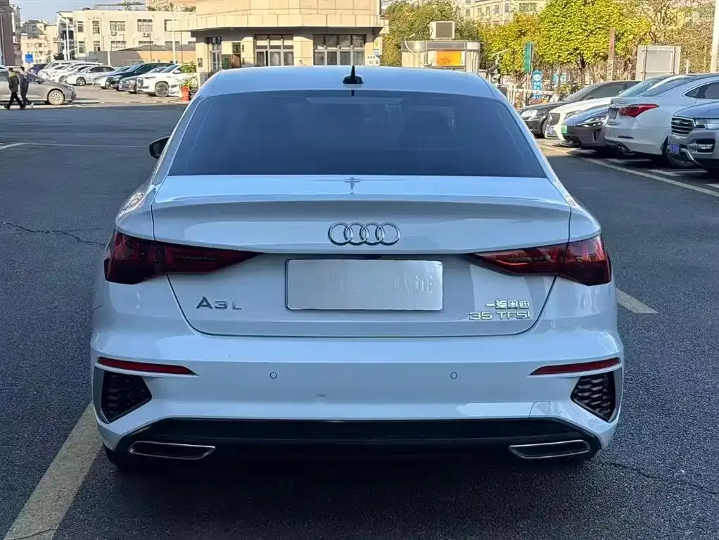 Audi A3 2022 из CN, фото 8