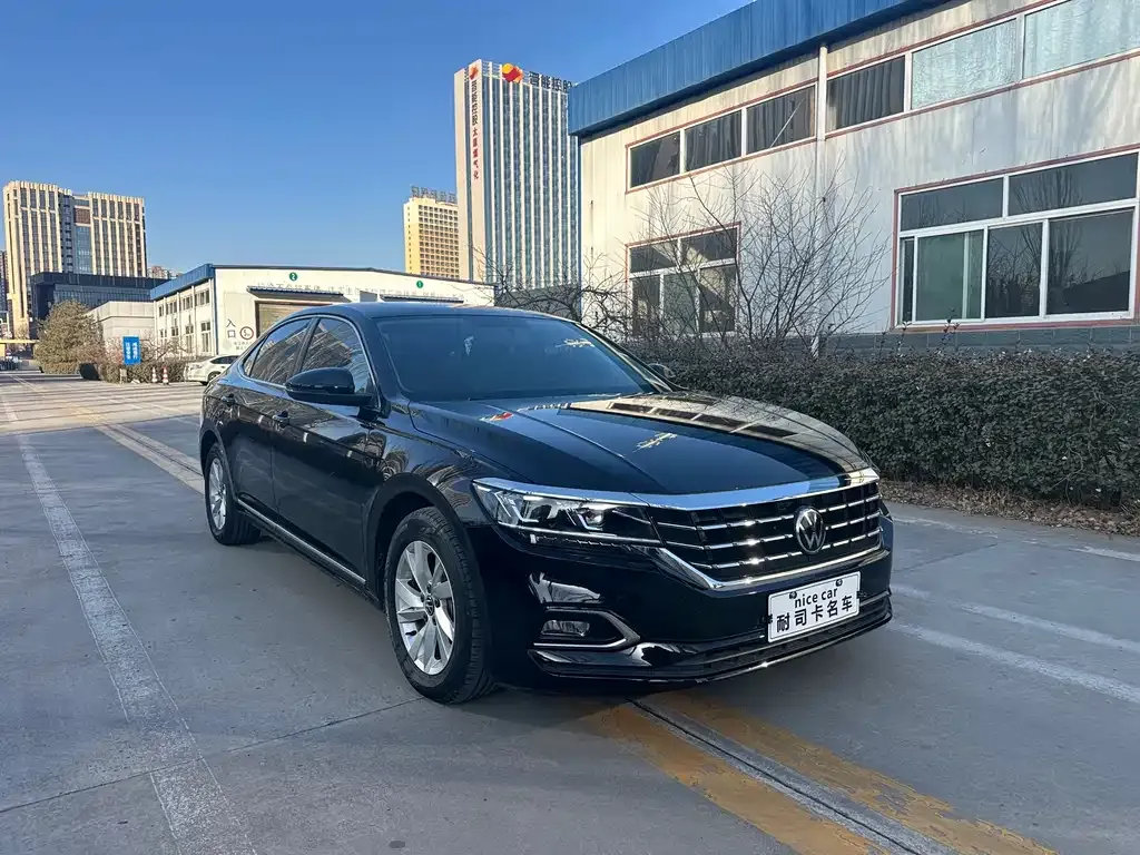 Volkswagen Passat — фото 5