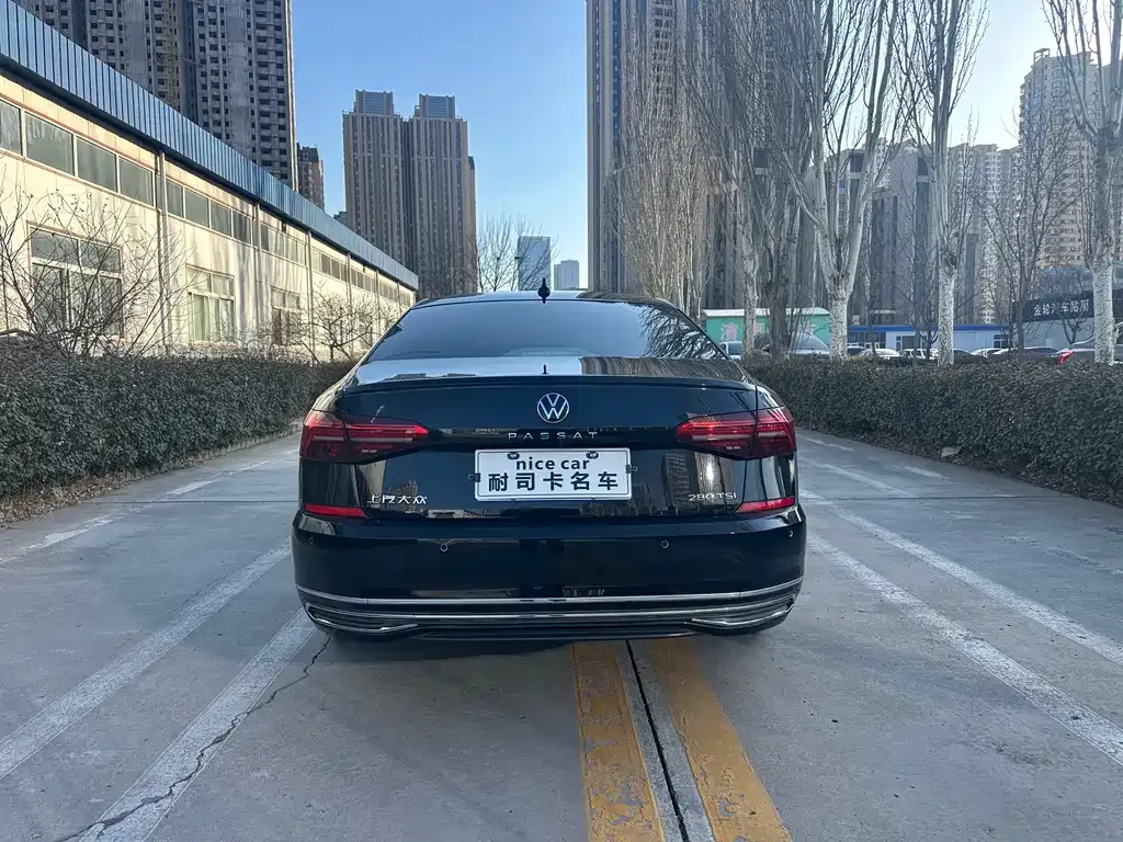 Volkswagen Passat — фото 4