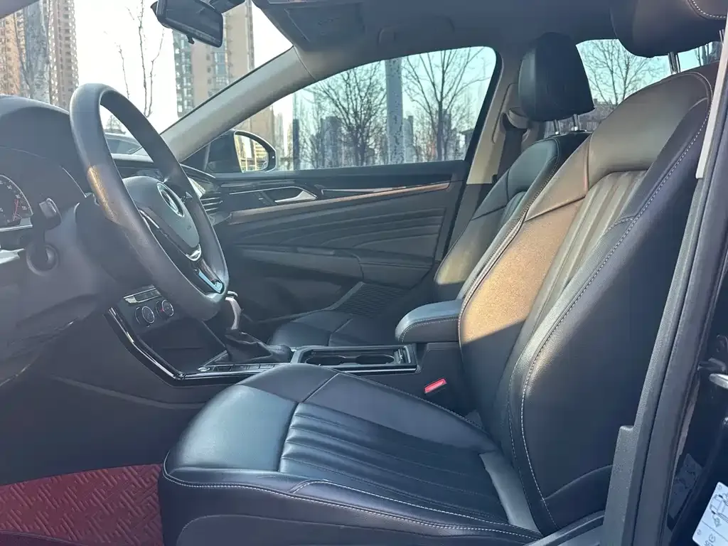Volkswagen Passat — фото 2