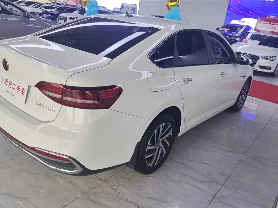 Volkswagen Lavida 2024 из CN, фото 10
