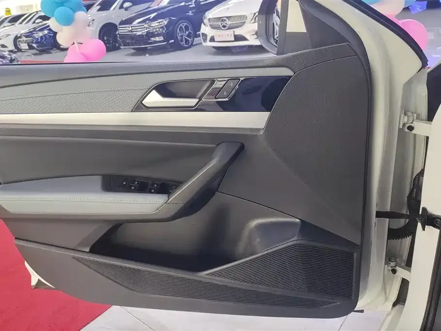 Volkswagen Lavida 2024 из CN, фото 4