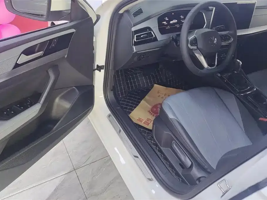 Volkswagen Lavida 2024 из CN, фото 9