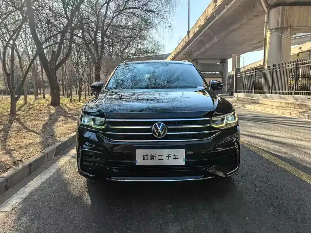 Volkswagen Tiguan L 2022 из CN, фото 10