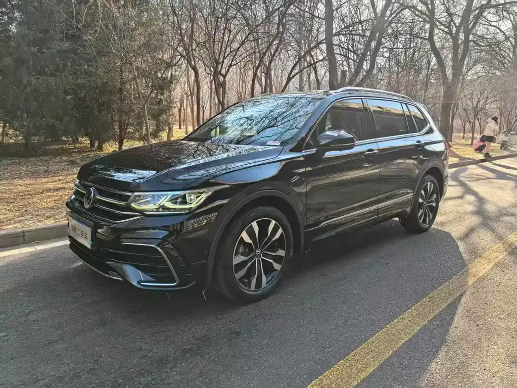 Volkswagen Tiguan L 2022 из CN, фото 9