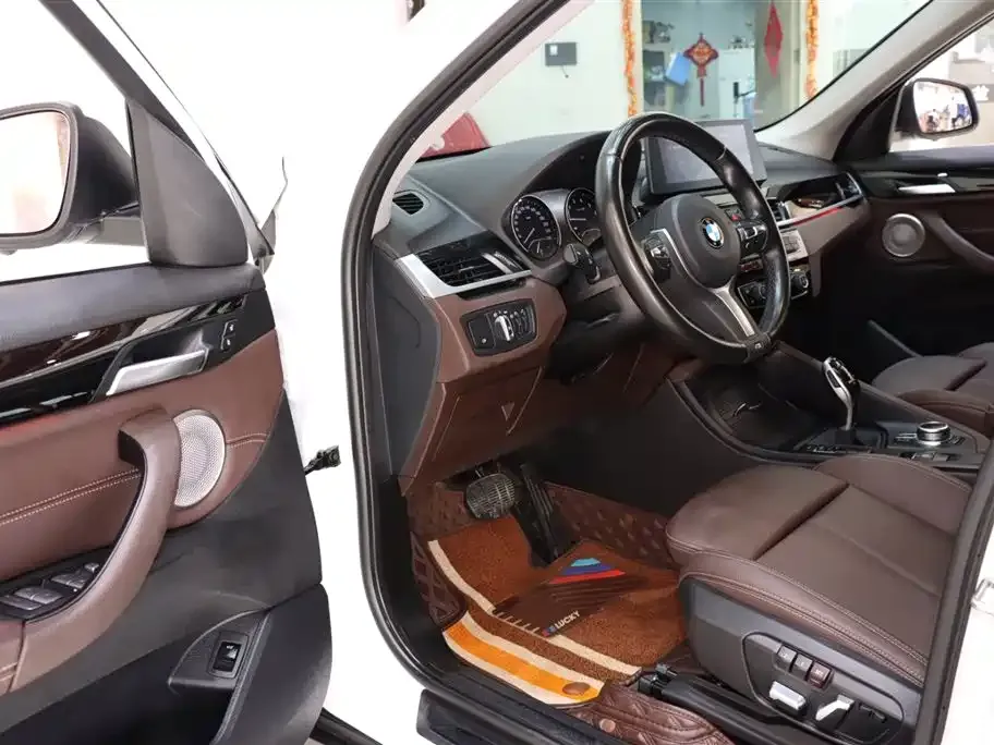 BMW X1 2021 из CN, фото 5