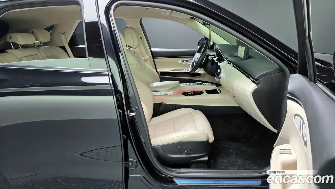 Genesis GV70 2024 из KR, фото 4