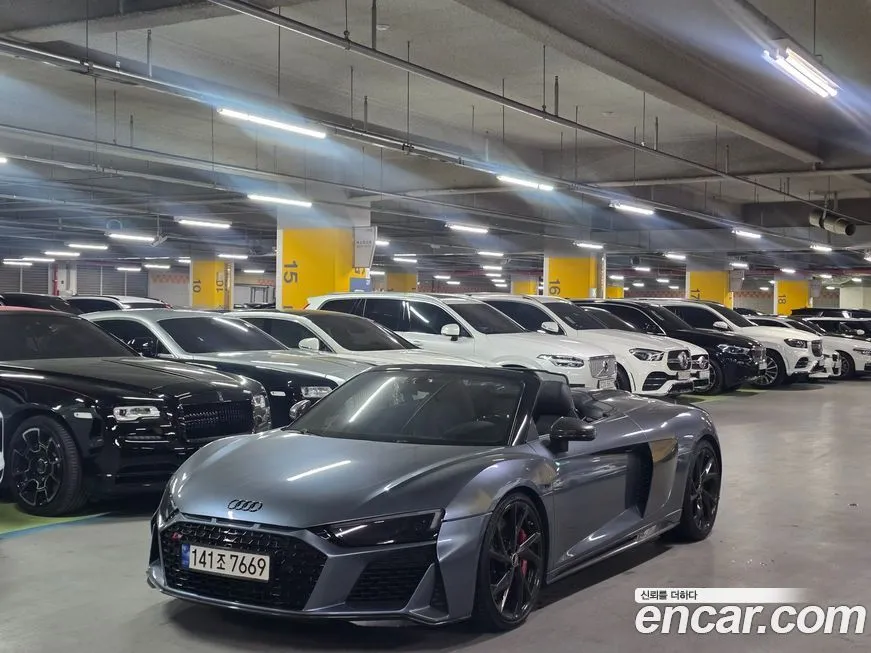 Audi R8 2021 из KR, фото 1