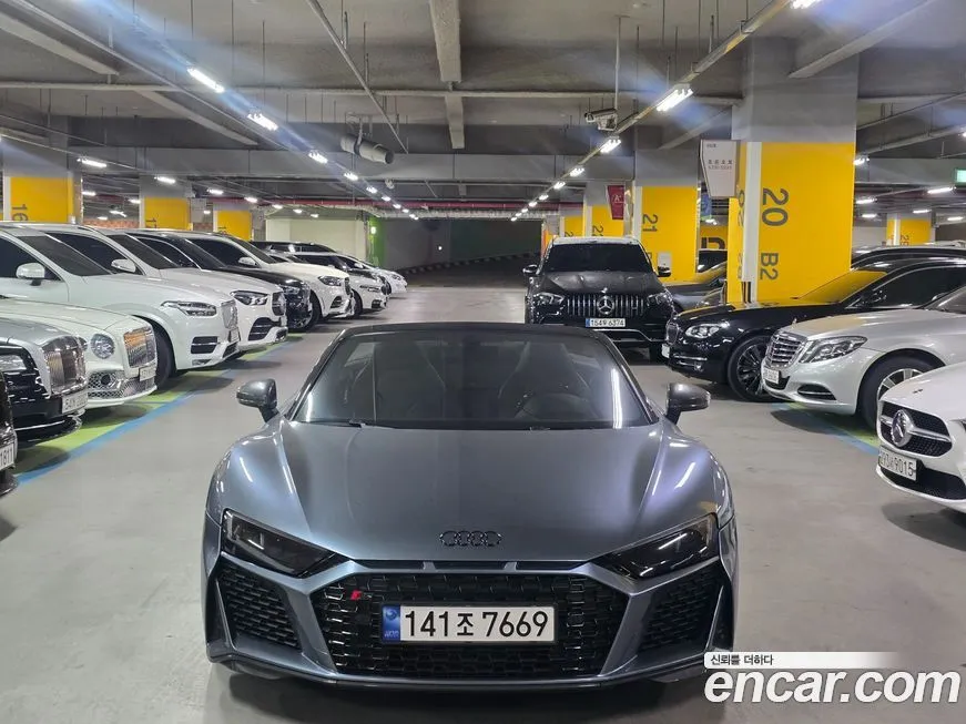 Audi R8 2021 из KR, фото 7