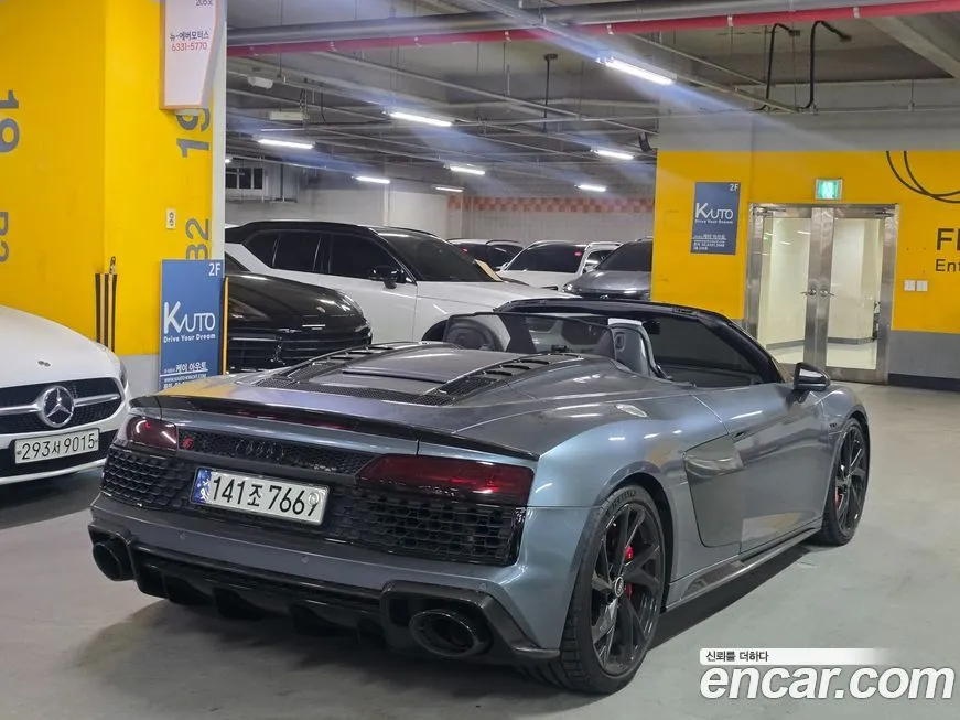 Audi R8 2021 из KR, фото 3