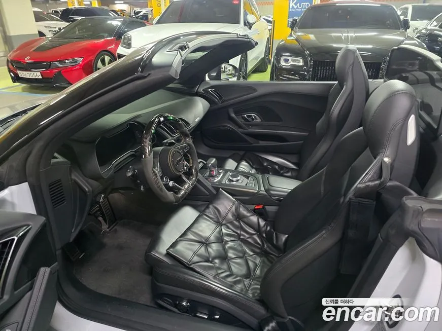 Audi R8 2021 из KR, фото 6