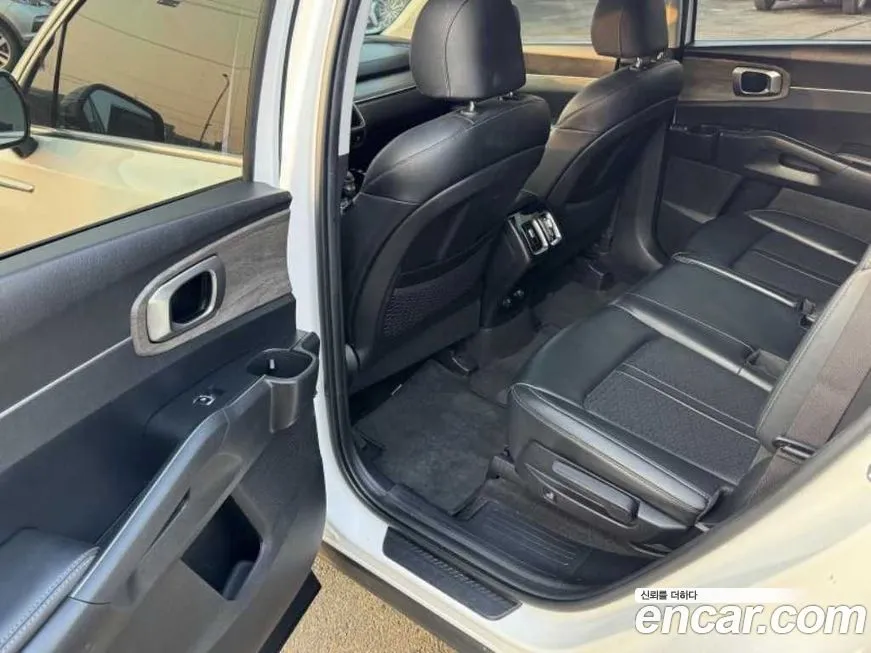 Kia Sorento — фото 3
