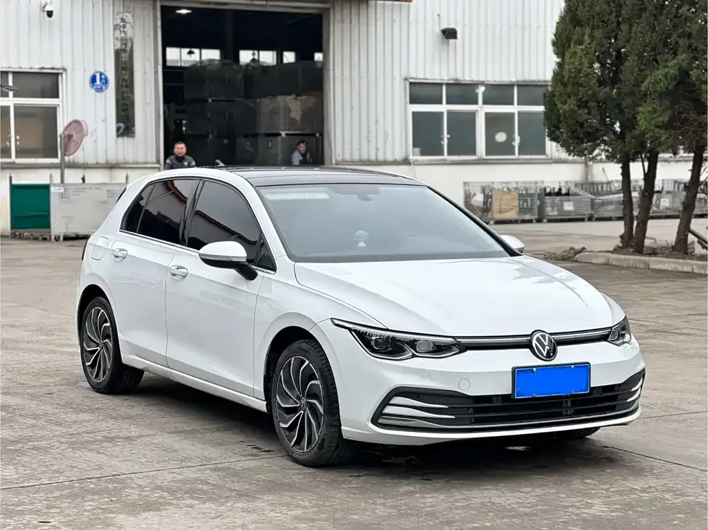 Volkswagen Golf 2022 из CN, фото 5