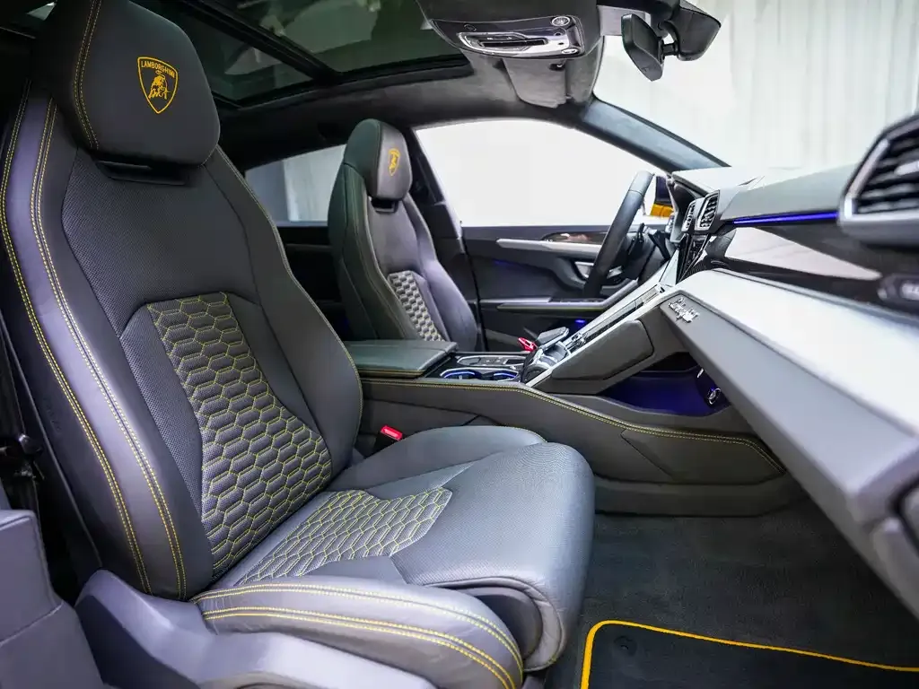 Lamborghini Urus 2021 из CN, фото 3