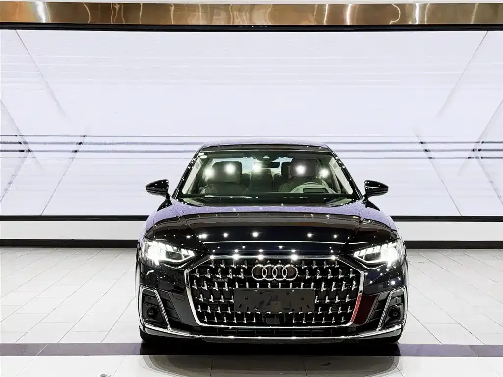 Audi A8 2025 из CN, фото 3