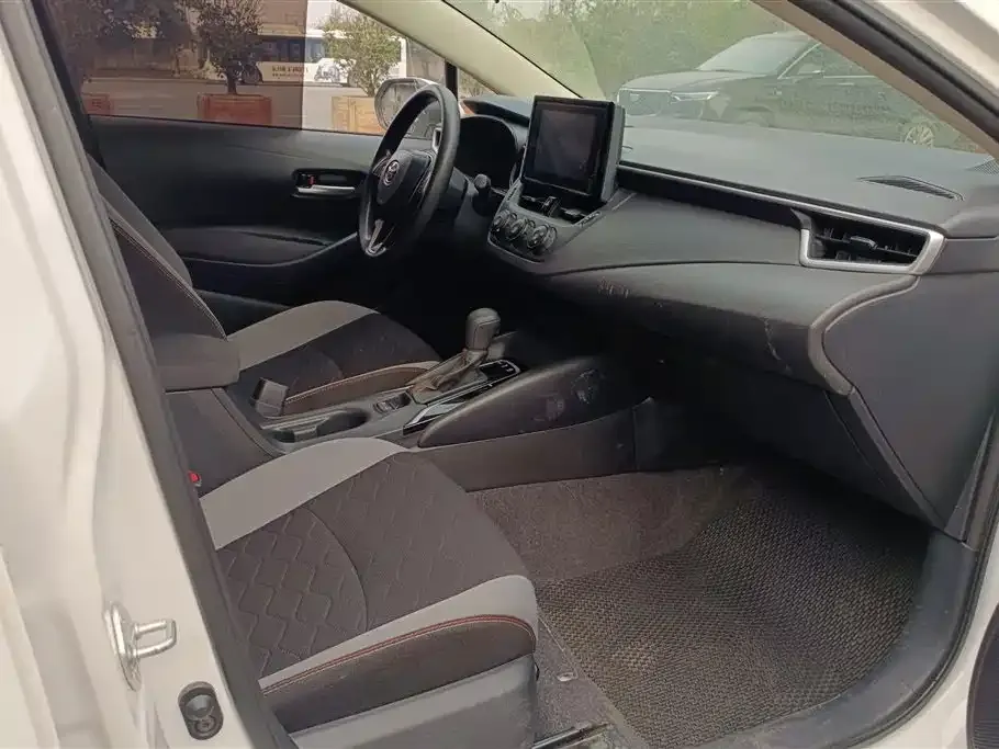 Toyota Corolla 2024 из CN, фото 7