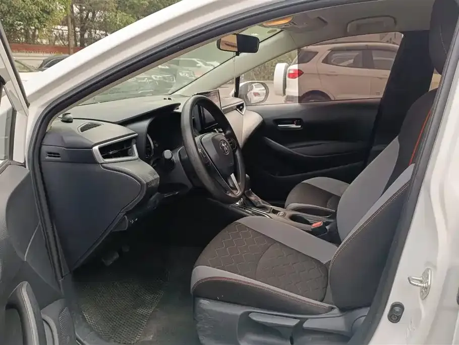 Toyota Corolla 2024 из CN, фото 6