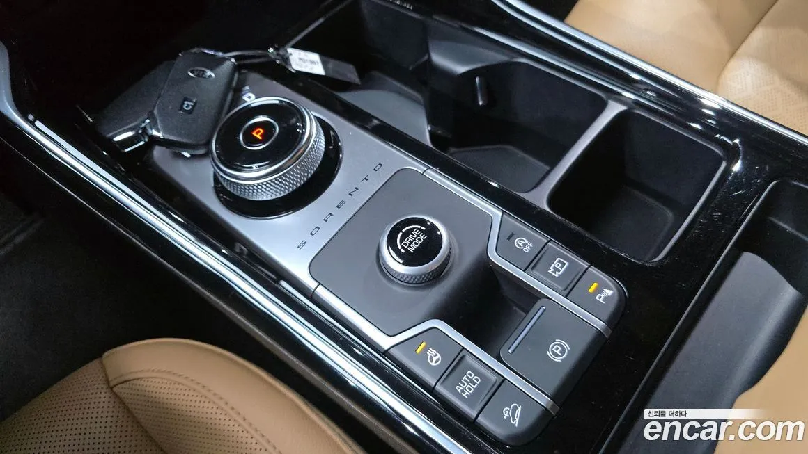 Kia Sorento — фото 9