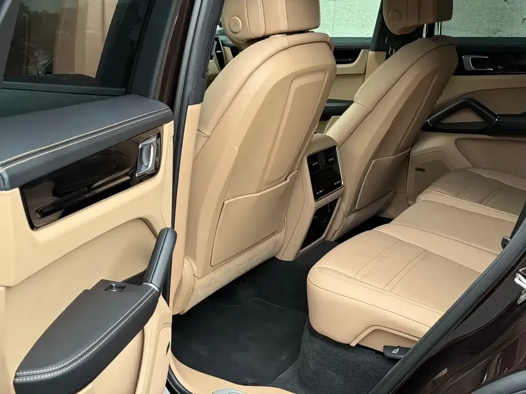 Porsche Cayenne 2022 из CN, фото 6