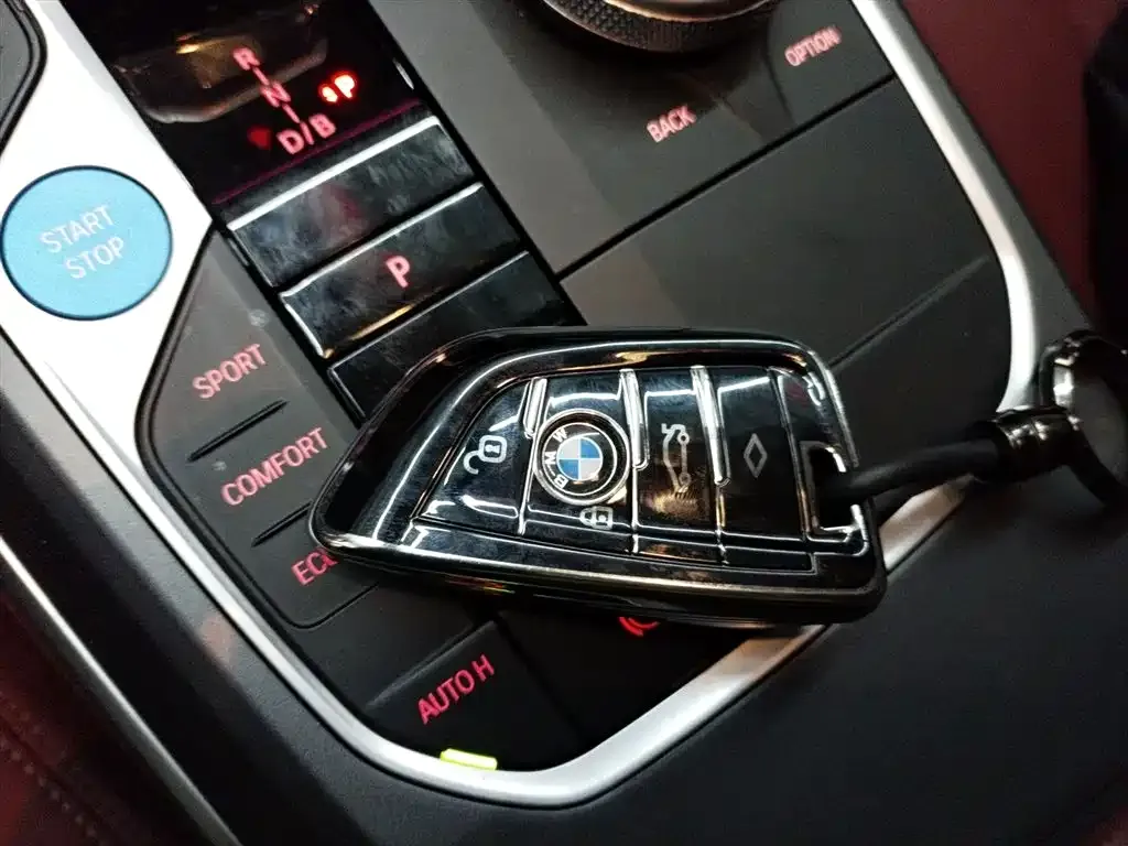 BMW i3 2025 из CN, фото 8