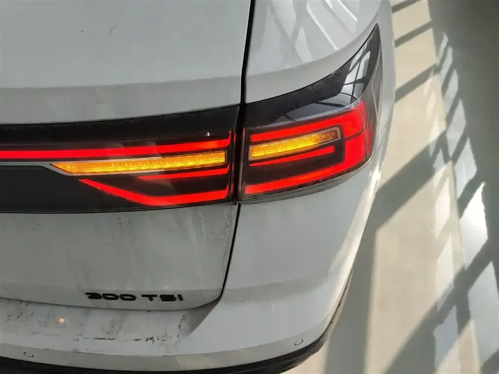 Volkswagen Tharu 2024 из CN, фото 3