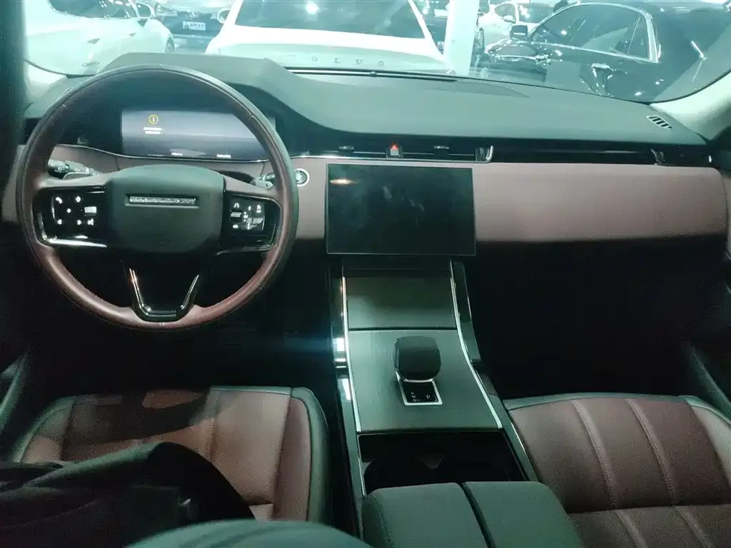 Land Rover Evoque 2024 из CN, фото 7