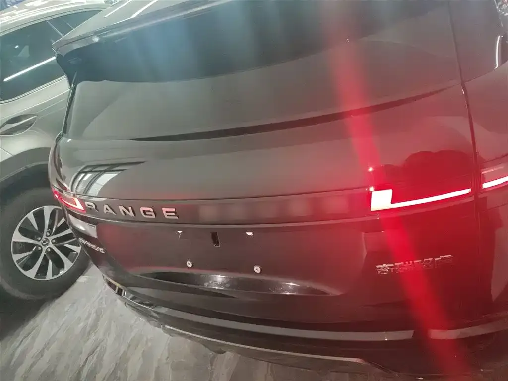 Land Rover Evoque 2024 из CN, фото 4