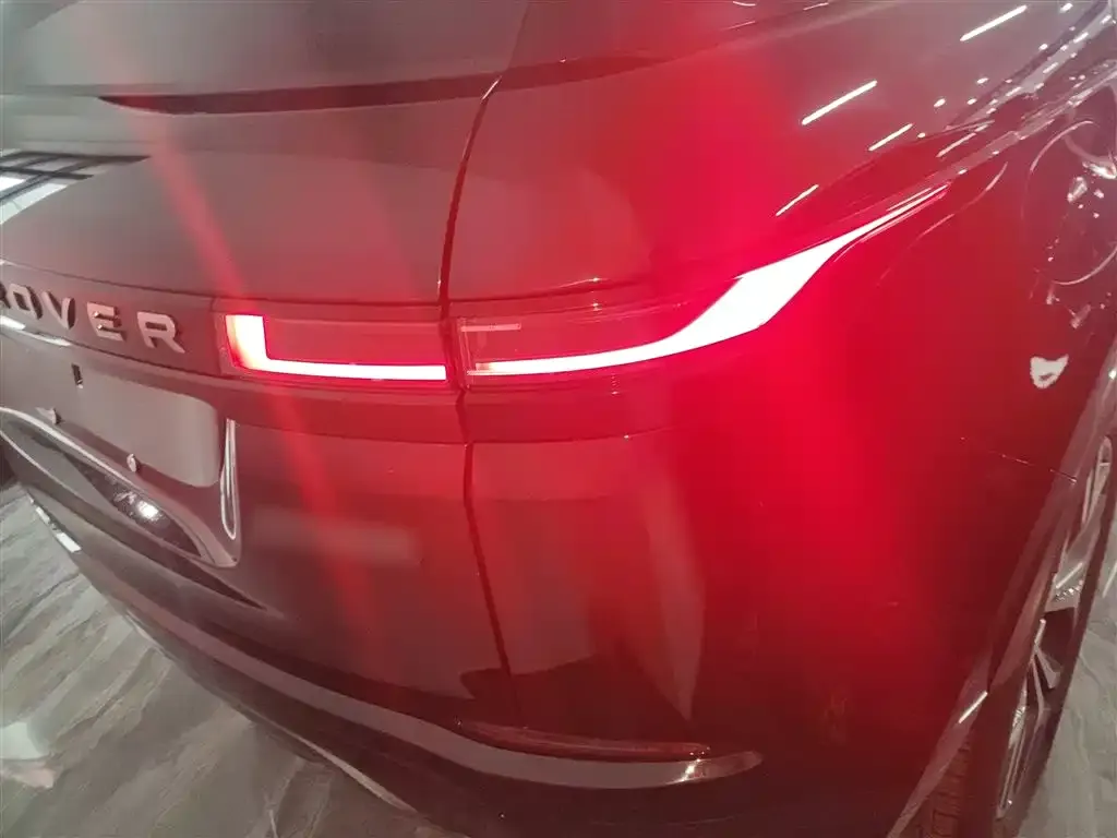 Land Rover Evoque 2024 из CN, фото 2