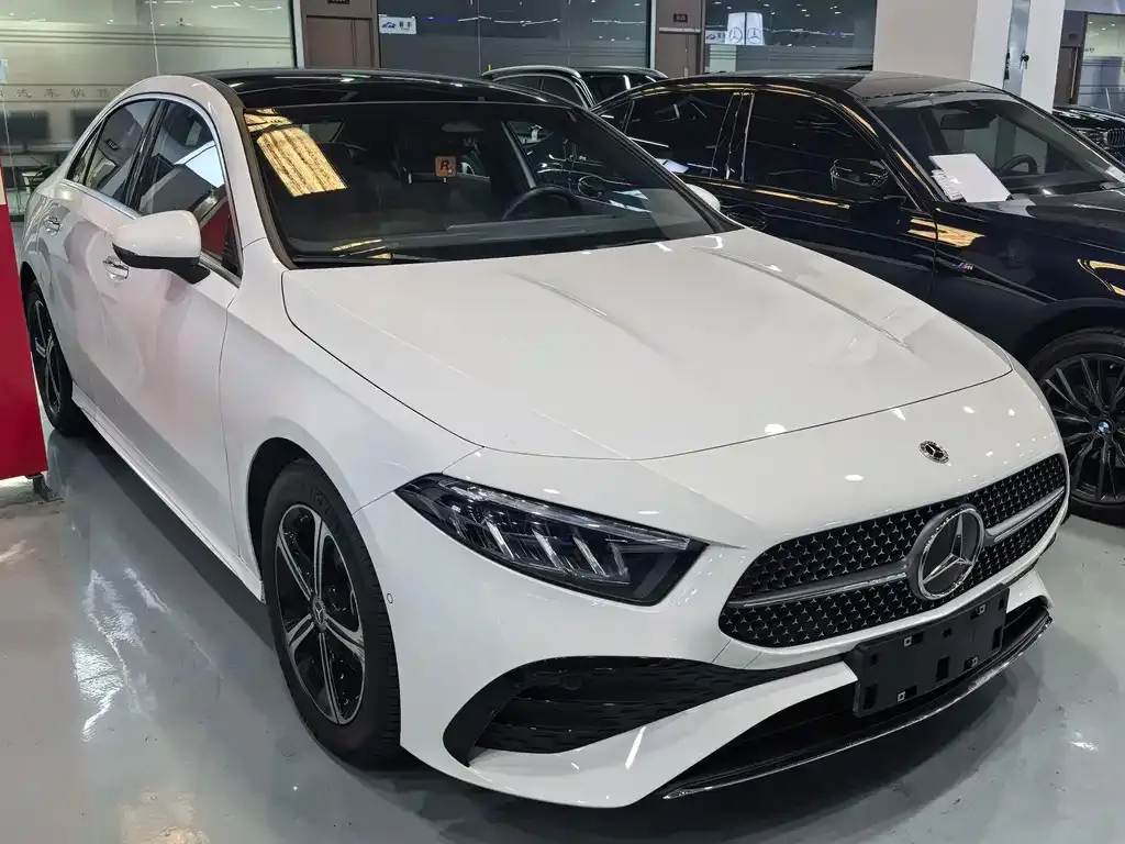 Mercedes-Benz A-Class 2024 из CN, фото 3