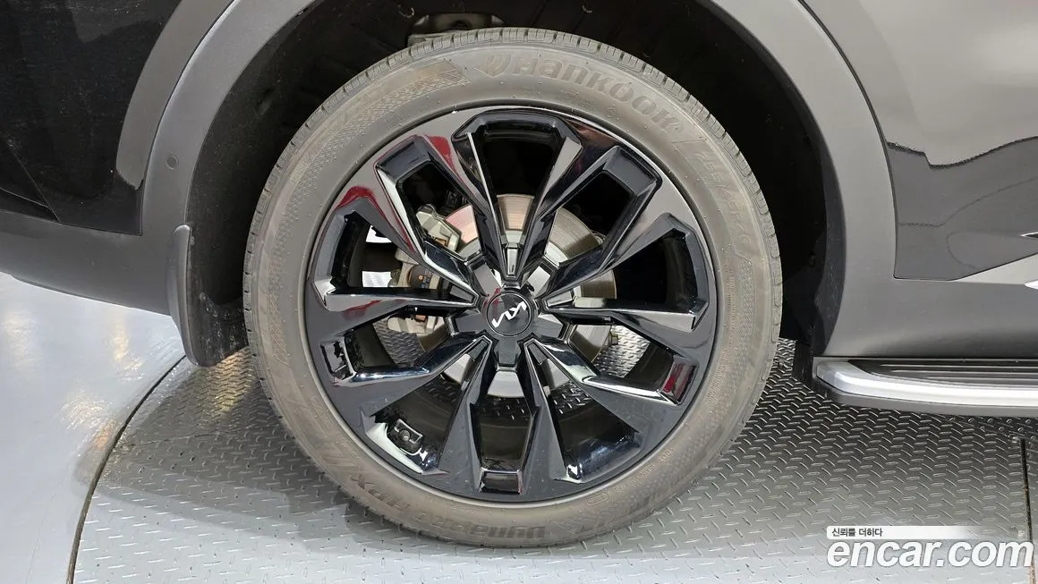 Kia Sorento — фото 9