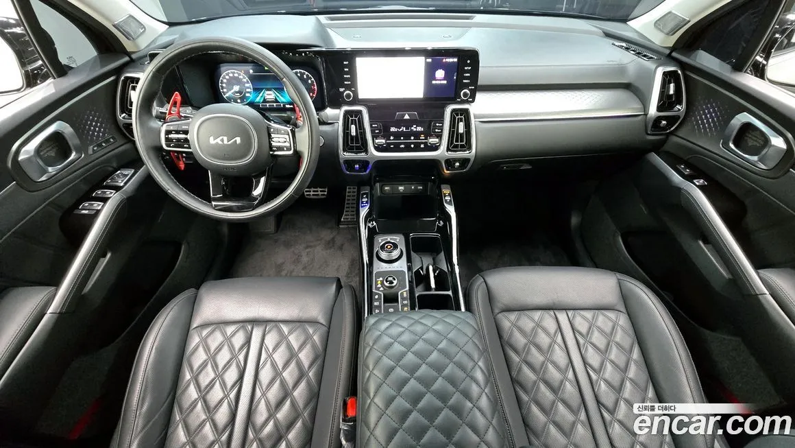 Kia Sorento — фото 8